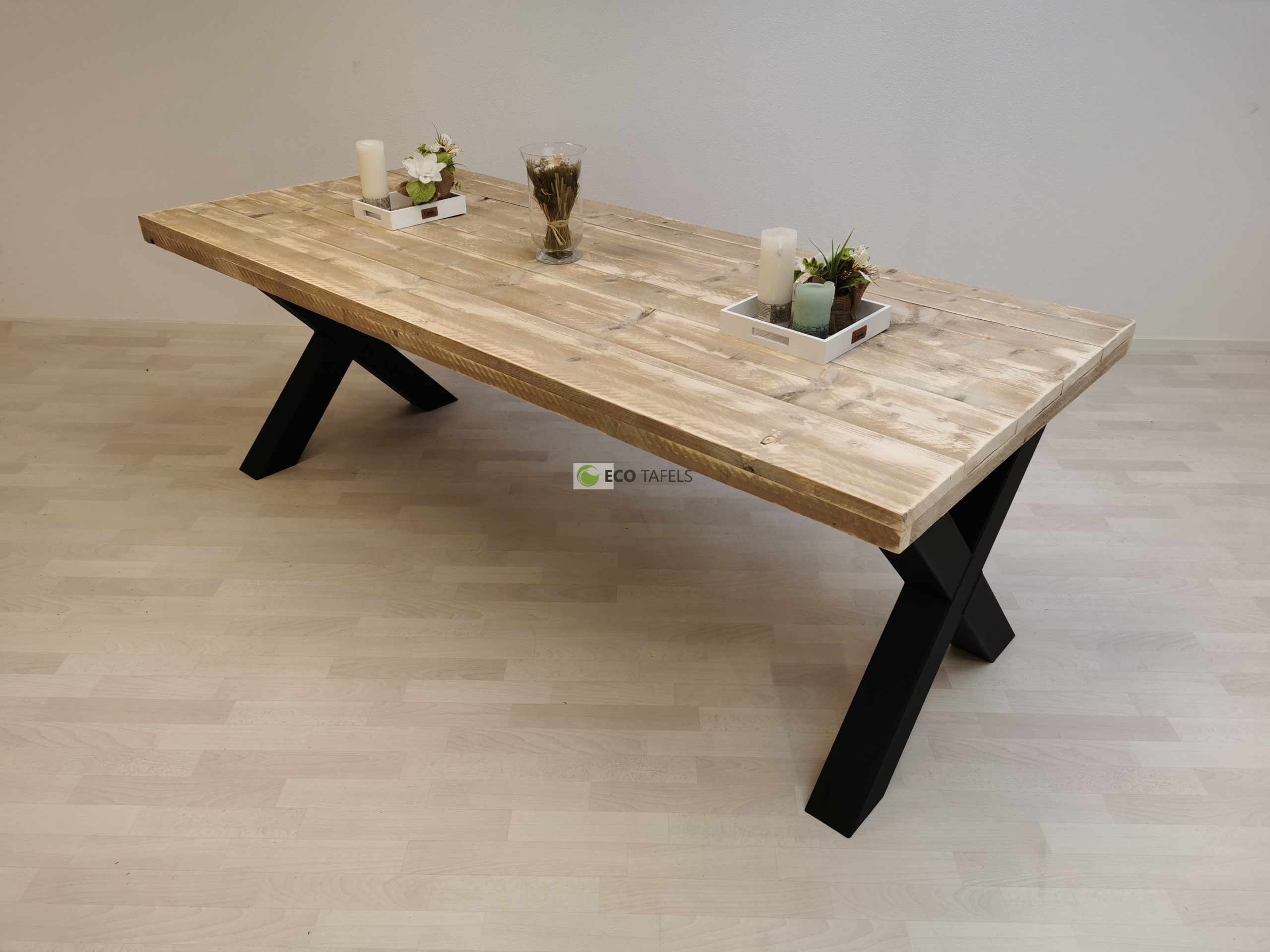 Coöperatie hoofd Teleurgesteld Industriële steigerhout tafel X-Onderstel - Eco tafels