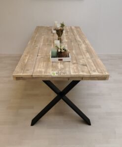Alternative view of Industriële steigerhout tafel Smalle-X Onderstel