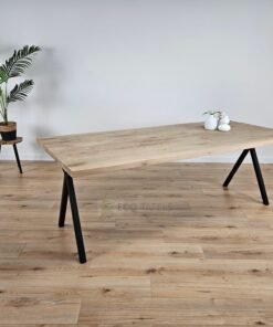 Eiken rechte tafel met Scissor Poten