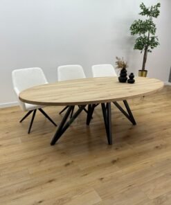 Eiken Ovale tafel met Flower onderstel