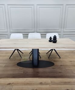 Eikenhout boomstam tafel met O-Onderstel Ovaal