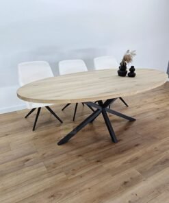 Eiken Ovale tafel met Matrixpoot K5