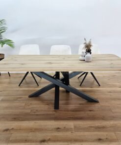 Eiken tafel afgeronde hoeken Twist onderstel k8