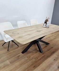 Alternative view of Eiken tafel afgeronde hoeken Twist onderstel k8