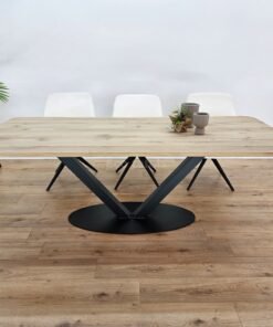 Eiken tafel met afgeronde hoeken V-Poot ovaal