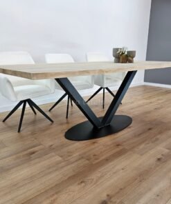 Alternative view of Eikenhout boomstam tafel V-ovaal onderstel