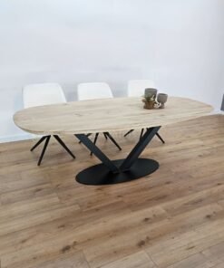 Alternative view of Eikenhout Deens ovale tafel V-Poot ovaal