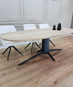 Alternative view of Eikenhout Deens ovale tafel O-matrix onderstel