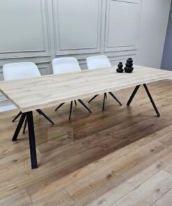 Alternative view of Eikenhout boomstam tafel met hoge Kik poten