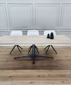 Eikenhout boomstam tafel met Octo onderstel