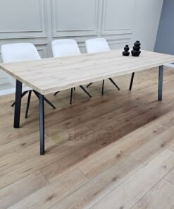 Alternative view of Eikenhout boomstam tafel met schuine poten