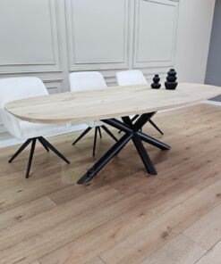 Alternative view of Eiken Deens ovale tafel met Matrixpoot ronde buis