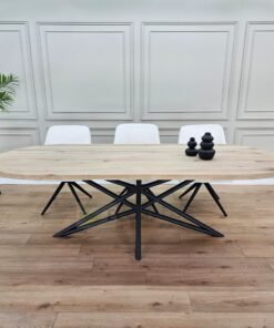 Eiken plat ovale tafel met Ster onderstel