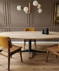 Eikenhout Deens ovale tafel met Octo onderstel