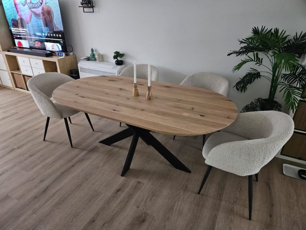 Eiken plat ovale tafel